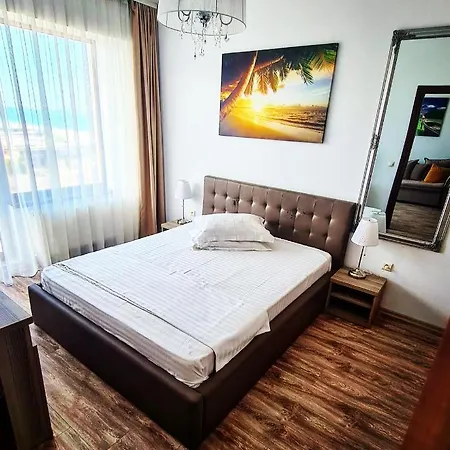 Cancun Summerland Apartmán Mamaia